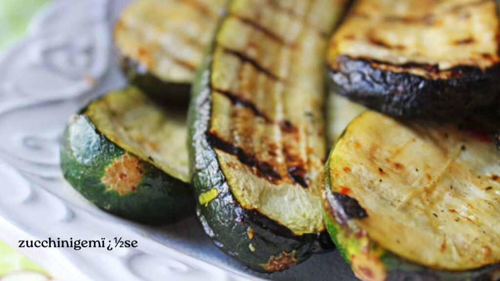 Zucchinigemüse Zucchinigemüse